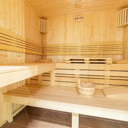 Pratum 32 Mikołajki